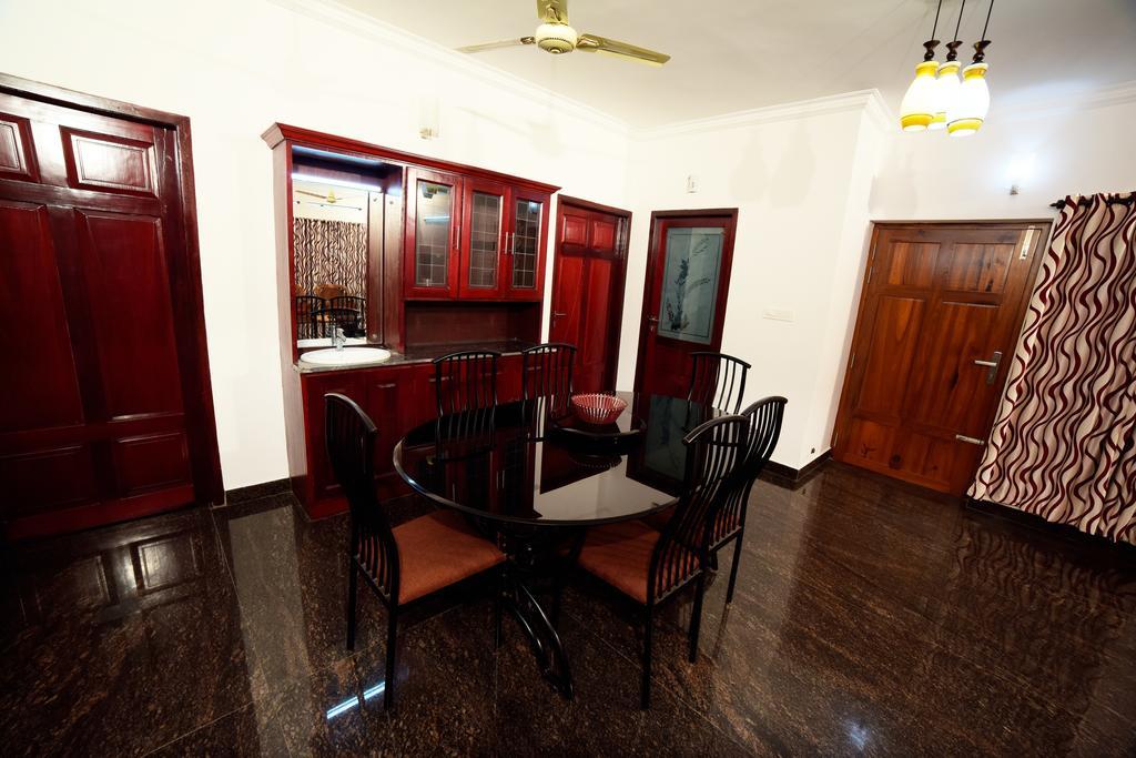 Beersheba Three Bed Room A/C Apartments 特里凡得琅 外观 照片