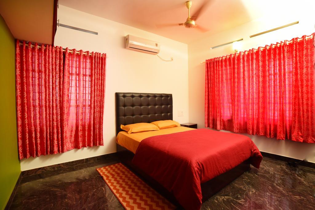 Beersheba Three Bed Room A/C Apartments 特里凡得琅 外观 照片