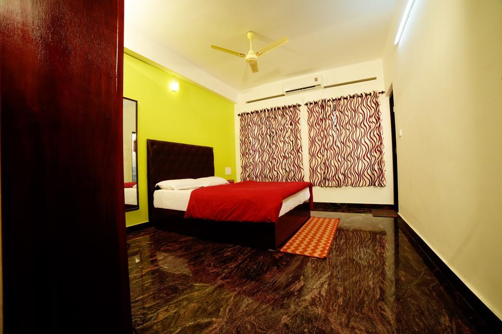 Beersheba Three Bed Room A/C Apartments 特里凡得琅 外观 照片