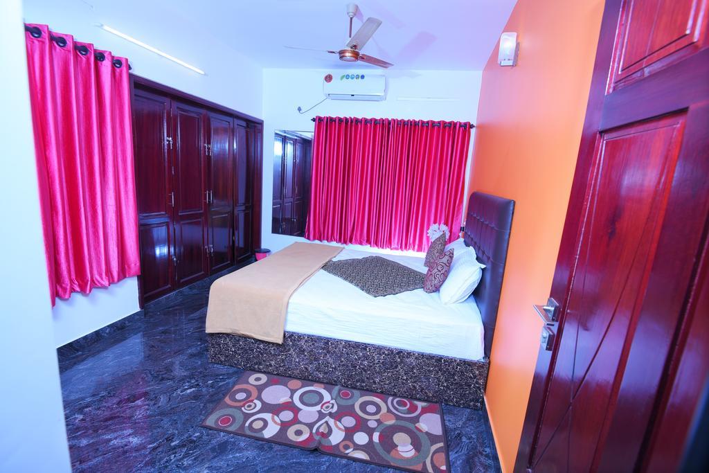 Beersheba Three Bed Room A/C Apartments 特里凡得琅 外观 照片