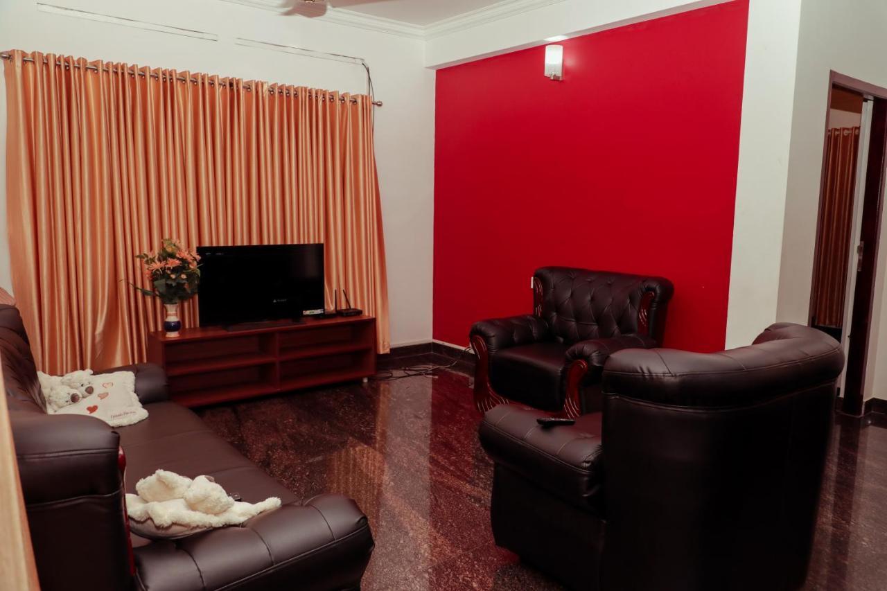 Beersheba Three Bed Room A/C Apartments 特里凡得琅 外观 照片