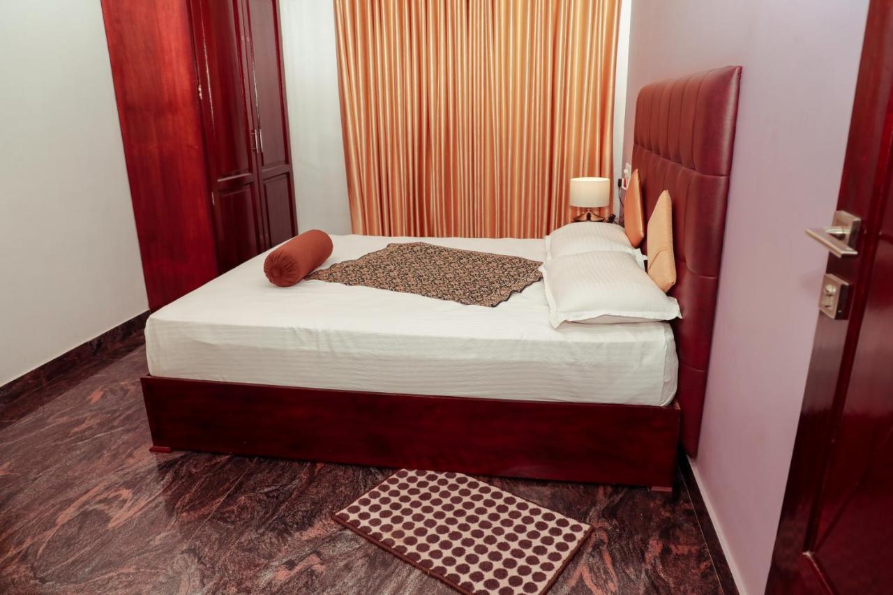 Beersheba Three Bed Room A/C Apartments 特里凡得琅 外观 照片
